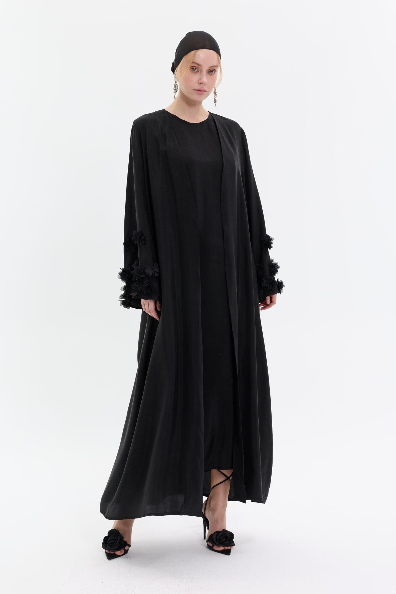 Siyah İpek Kol Gül Abaya+Uzun İç Elbise+Şal